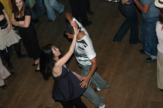 min 2006 11 21 latino 111